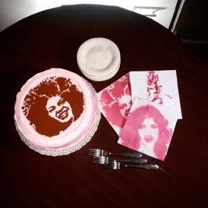 Stencil1 Cake